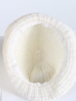 Vintage 1990s Fashion Womens Brim Knit Hat White HAT1116-123496