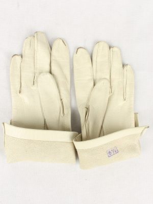 Vintage Womens Gloves 90s Size 6.5 White G199-146815